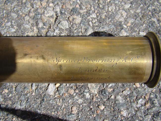 A fine Mariners' single draw telescope with tapered mahogany barrel by Spencer, Browning & Co., London, circa 1840-1850. — image 2